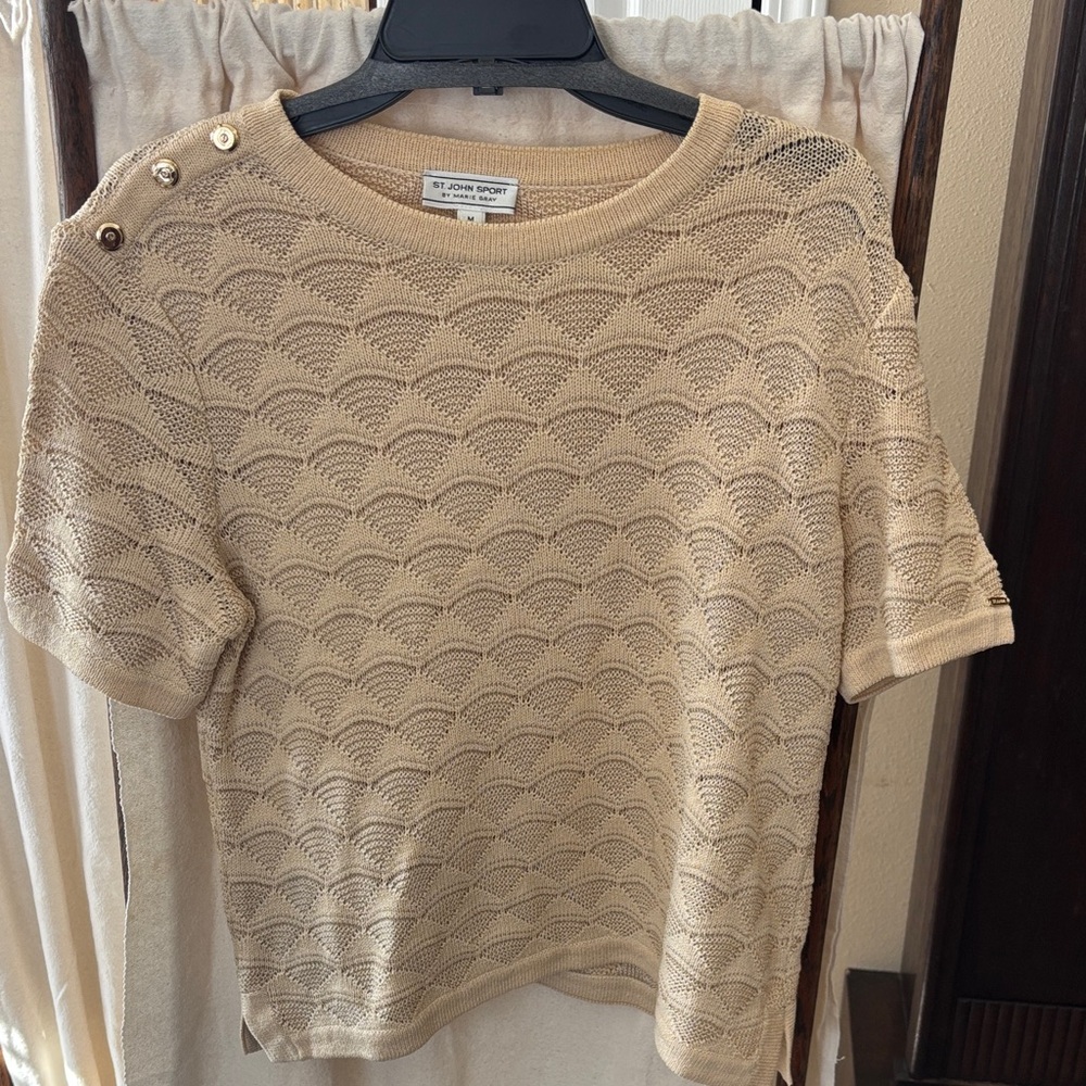 St. John Collection Cream Textured Knit Sweater Short Sleeve SZ M